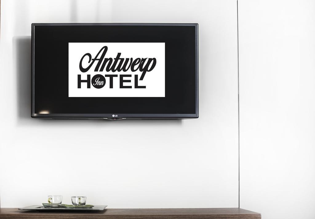 Antwerp Inn Hotel Exteriör bild